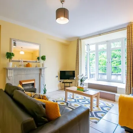 Dom wakacyjny 130 - Large Duplex By Shortstays - Sleeps 6