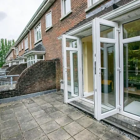 Feriehus 130 - Large Duplex By Shortstays Galway